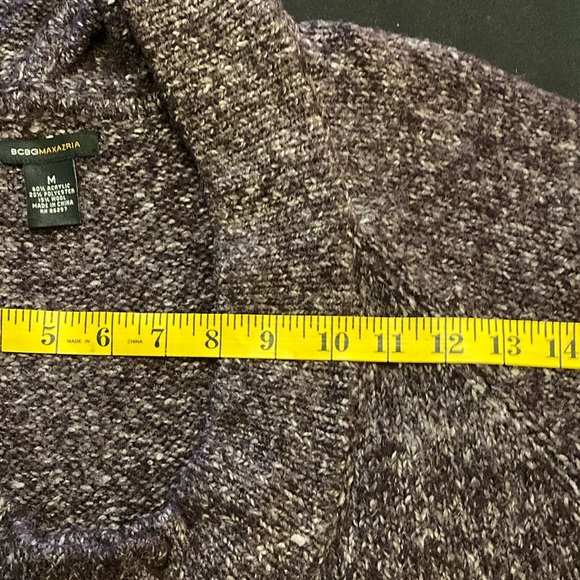 Vintage BCBGMAXAZARIA Purple and White Sweater with Hood and Pockets, Size M. - Picture 13 of 16